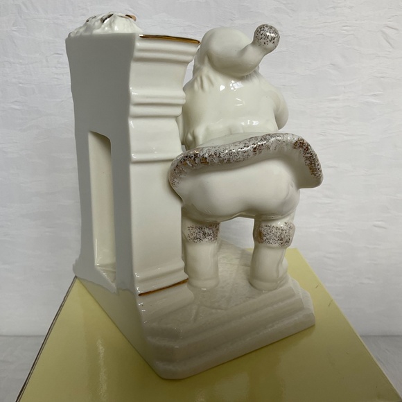 Mikasa Fine Porcelain “Santa’s Secret” Vintage Christmas Decor - Picture 5 of 12